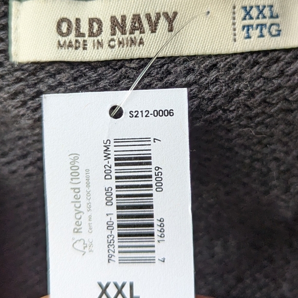 NWT Old Navy Solid Black Cable Knit Pullover Hoodie Sweater Size XXL - Picture 2 of 6